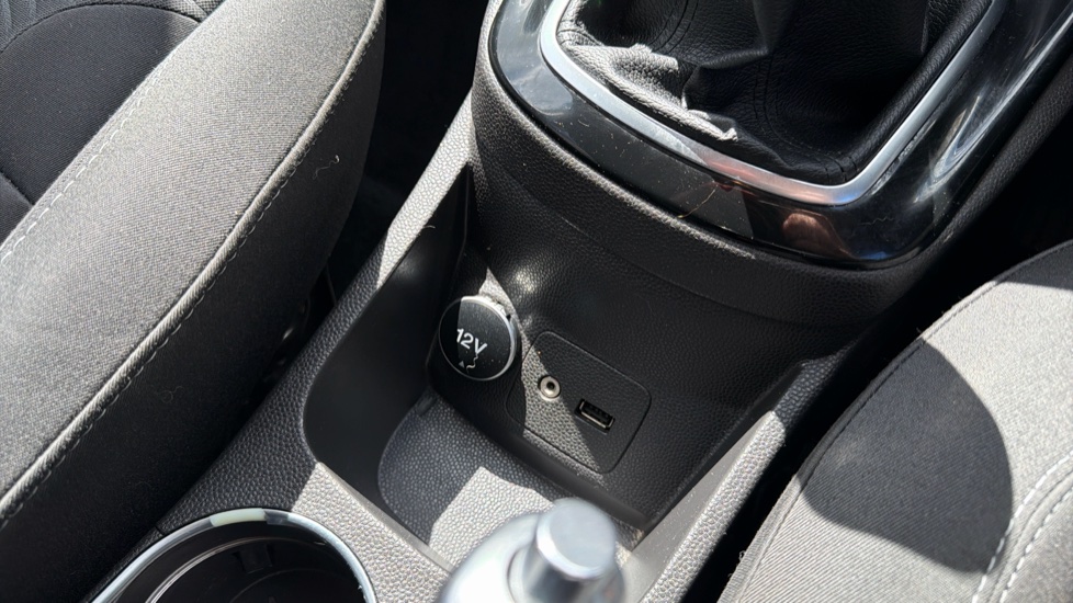 Ford Fiesta 1.0 EcoBoost Titanium 5dr Petrol Hatchback - Image 27