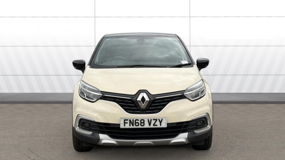 Renault Captur 0.9 TCE 90 GT Line 5dr Petrol Hatchback - Image 3