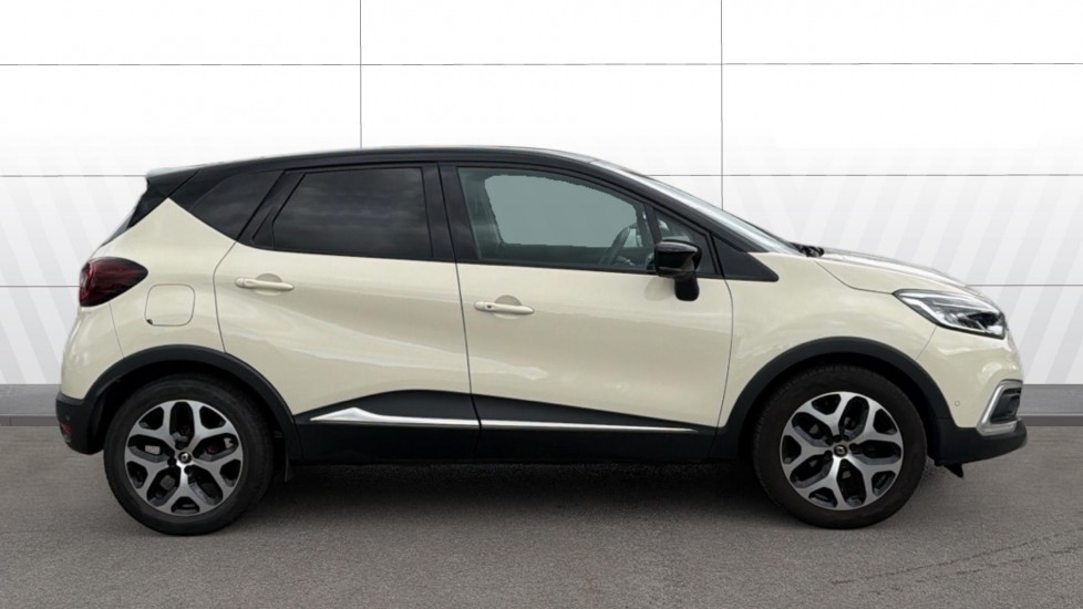 Renault Captur 0.9 TCE 90 GT Line 5dr Petrol Hatchback - Image 5
