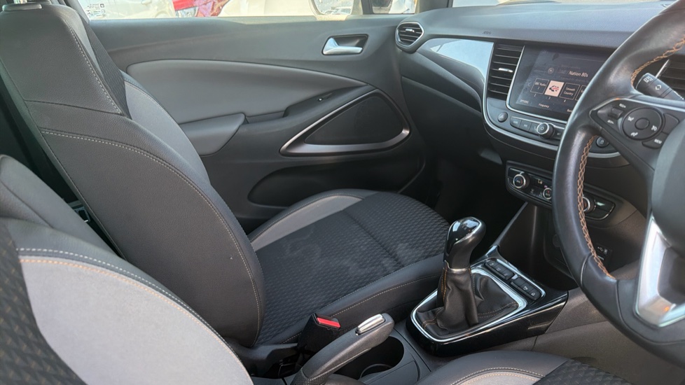 Vauxhall Crossland X 1.2 Tech Line Nav 5dr Petrol Hatchback - Image 14