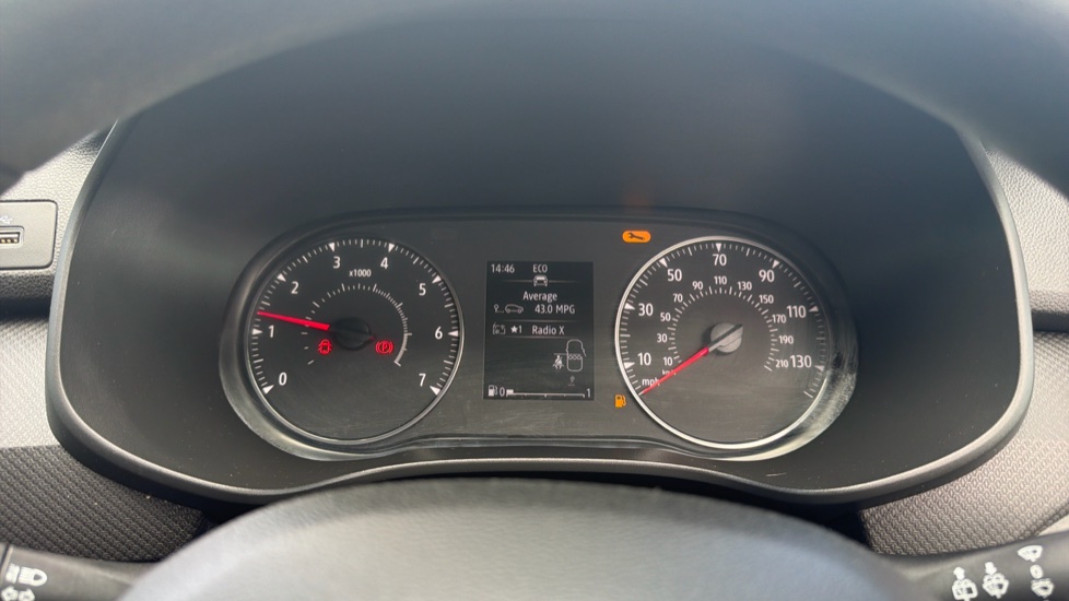 Dacia Sandero 1.0 TCe Essential 5dr Bi Fuel Hatchback - Image 18