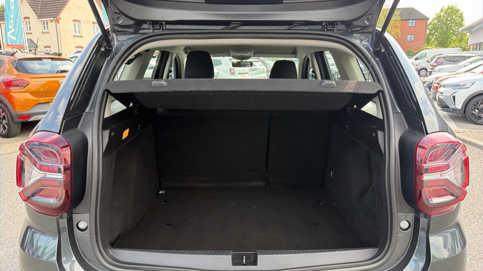 Dacia Duster 1.0 TCe 90 Expression 5dr Petrol Estate - Image 4