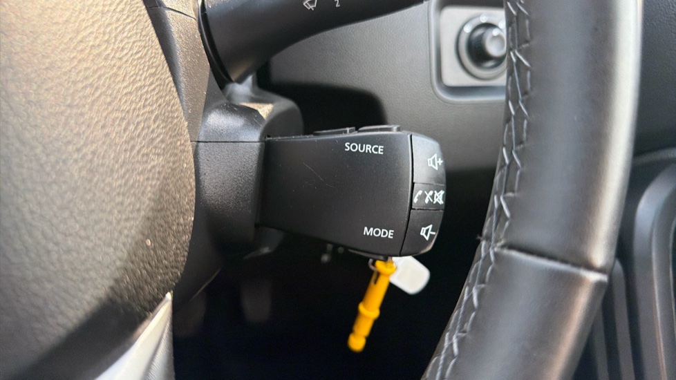 Dacia Duster 1.0 TCe 90 Expression 5dr Petrol Estate - Image 24