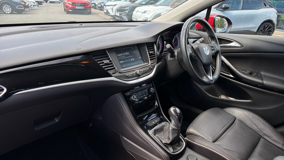 Vauxhall Astra 1.4T 16V 150 Elite 5dr Petrol Hatchback - Image 9