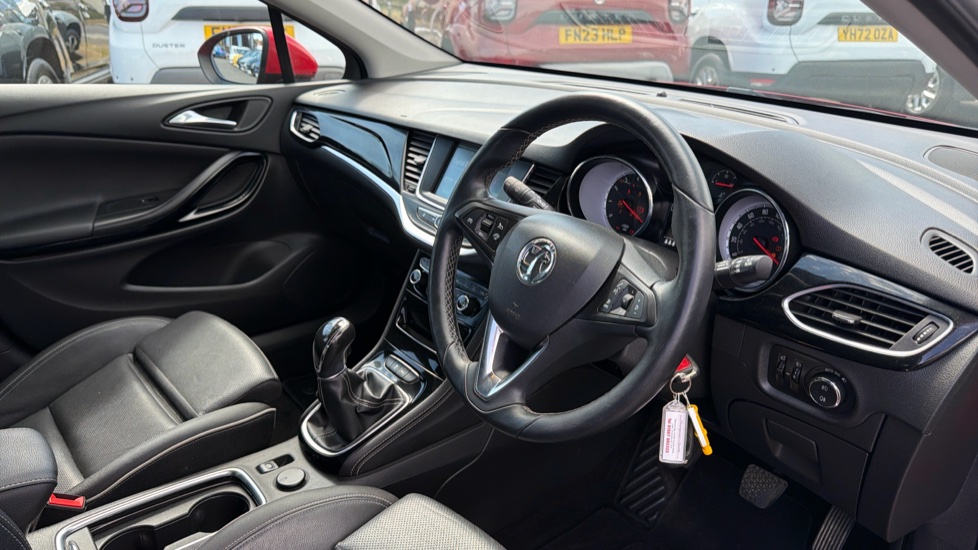 Vauxhall Astra 1.4T 16V 150 Elite 5dr Petrol Hatchback - Image 11
