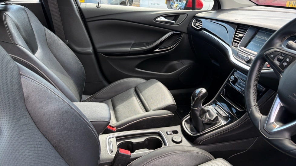 Vauxhall Astra 1.4T 16V 150 Elite 5dr Petrol Hatchback - Image 14