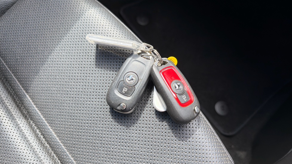 Vauxhall Astra 1.4T 16V 150 Elite 5dr Petrol Hatchback - Image 20