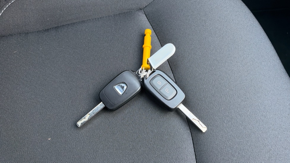 Dacia Sandero 1.0 SCe Essential 5dr Petrol Hatchback - Image 20