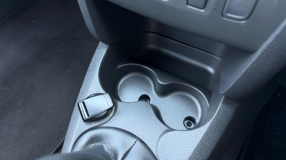 Dacia Sandero 1.0 SCe Essential 5dr Petrol Hatchback - Image 26
