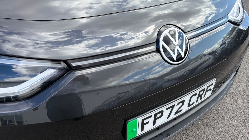 Volkswagen ID.3 150kW Family Pro Performance 58kWh 5dr Auto Electric Hatchback - Image 8