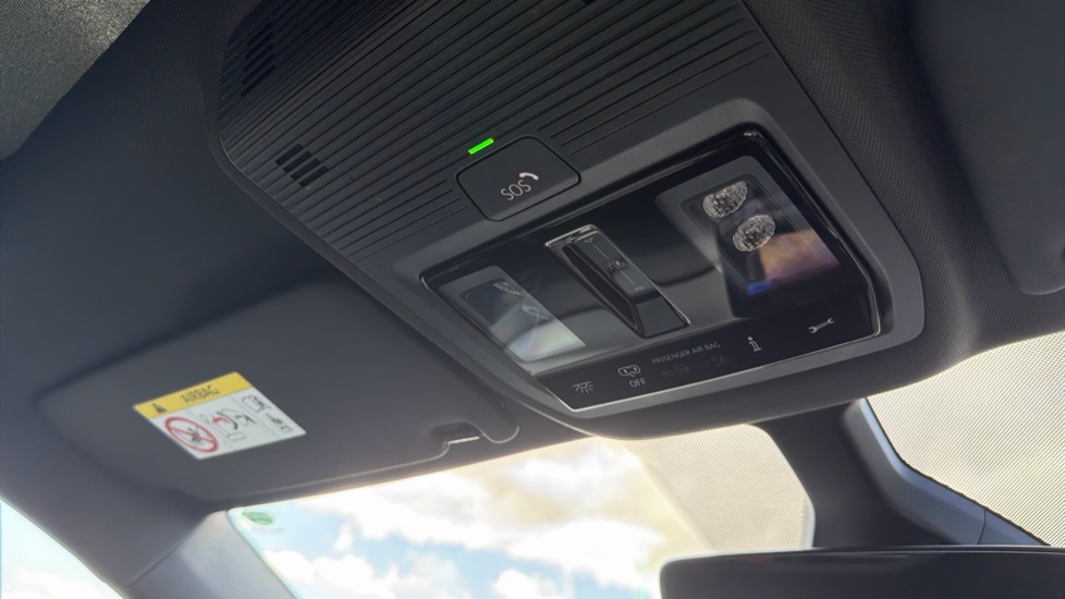 Volkswagen ID.3 150kW Family Pro Performance 58kWh 5dr Auto Electric Hatchback - Image 31