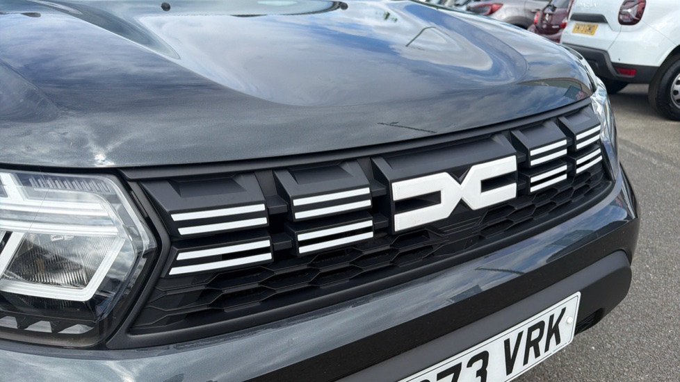 Dacia Duster 1.0 TCe 90 Expression 5dr Petrol Estate - Image 8