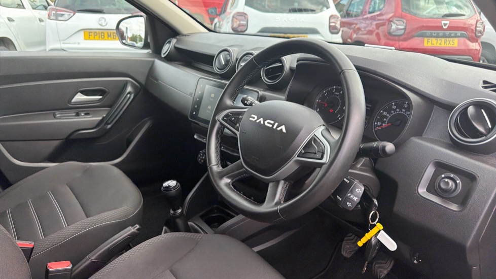 Dacia Duster 1.0 TCe 90 Expression 5dr Petrol Estate - Image 11