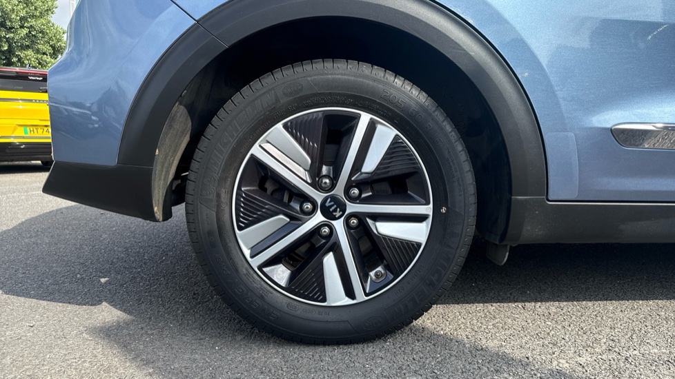 Kia Niro 1.6 GDi PHEV 3 5dr DCT Estate - Image 7