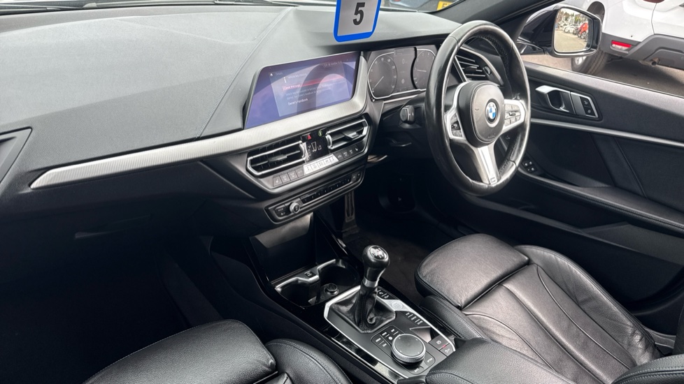 BMW 1 Series 118i M Sport 5dr Petrol Hatchback - Image 9