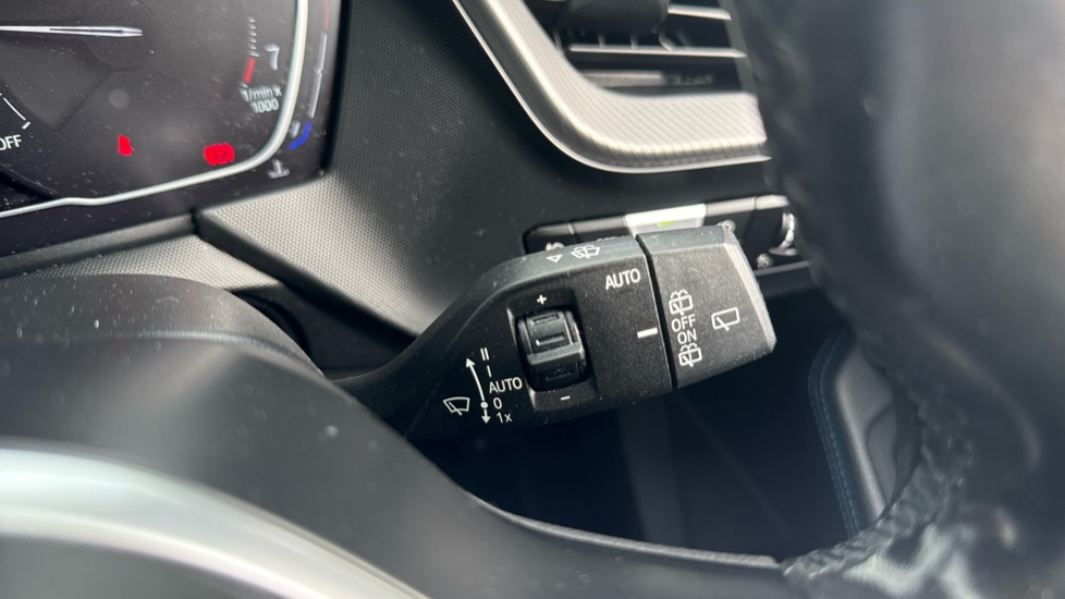 BMW 1 Series 118i M Sport 5dr Petrol Hatchback - Image 27