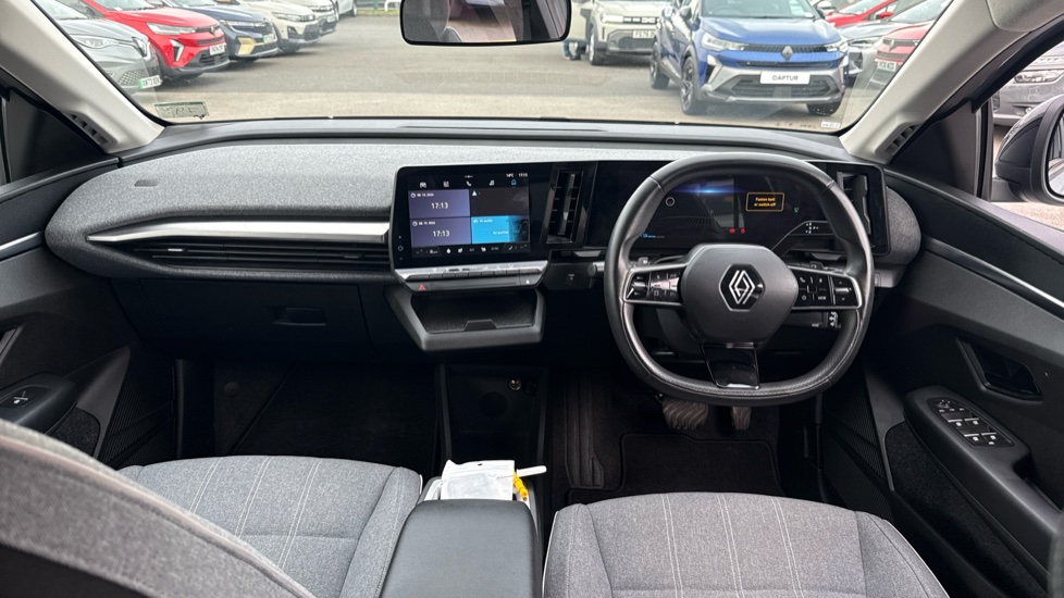 Renault Megane E-Tech EV60 160kW Equilibre 60kWh Optimum Charge 5dr Auto Electric Hatchback - Image 10