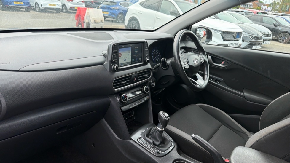 Hyundai KONA 1.0T GDi Blue Drive Premium 5dr Petrol Hatchback - Image 9