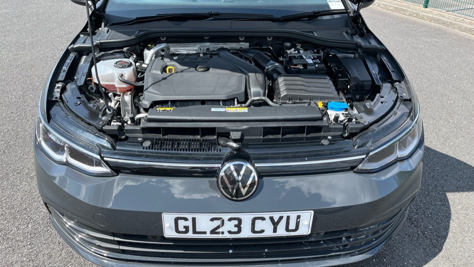 Volkswagen Golf 1.5 TSI Life 5dr Petrol Hatchback - Image 8