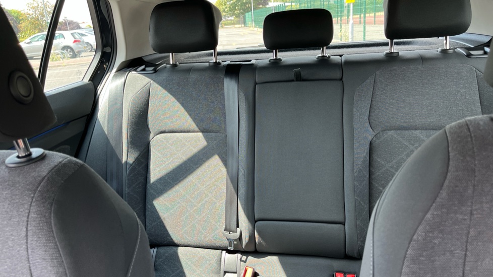 Volkswagen Golf 1.5 TSI Life 5dr Petrol Hatchback - Image 15
