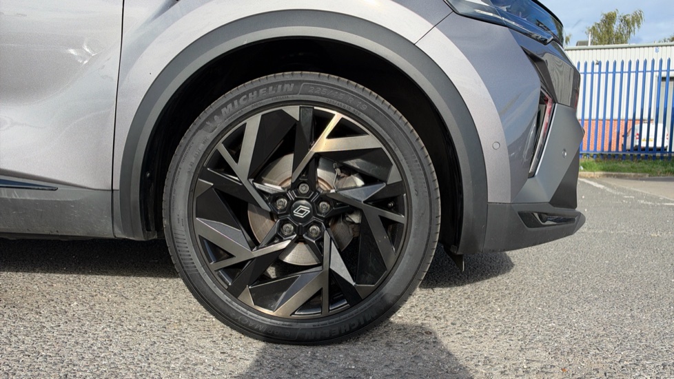 Renault Symbioz 1.6 E-Tech FHEV 145 Techno Esprit Alpine 5dr Auto Hybrid Estate - Image 7