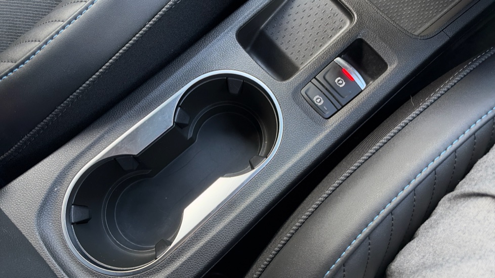 Renault Symbioz 1.6 E-Tech FHEV 145 Techno Esprit Alpine 5dr Auto Hybrid Estate - Image 30