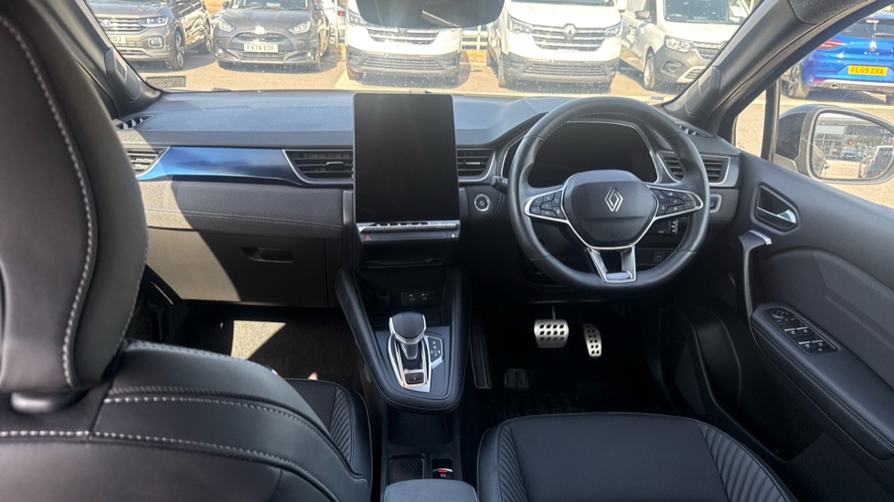 Renault Symbioz 1.6 E-Tech FHEV 145 Techno Esprit Alpine 5dr Auto Hybrid Estate - Image 10