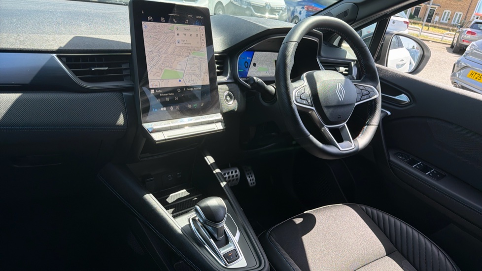 Renault Symbioz 1.6 E-Tech FHEV 145 Techno Esprit Alpine 5dr Auto Hybrid Estate - Image 9