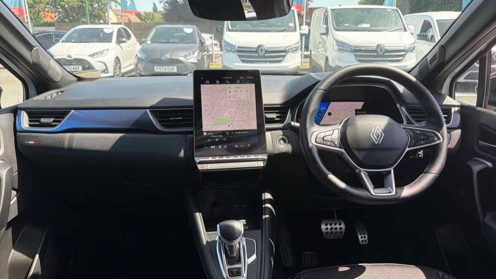 Renault Symbioz 1.6 E-Tech FHEV 145 Techno Esprit Alpine 5dr Auto Hybrid Estate - Image 10