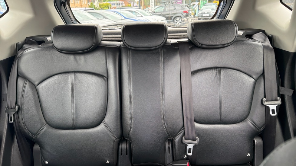 Renault Captur 0.9 TCE 90 GT Line 5dr Petrol Hatchback - Image 15