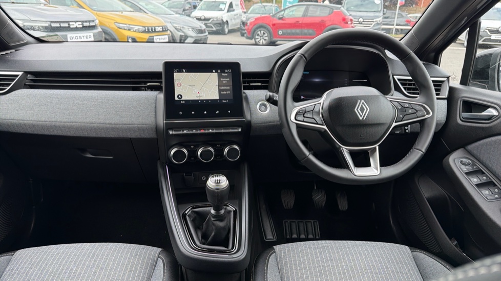 Renault Clio 1.0 TCe 90 Techno 5dr Petrol Hatchback - Image 10