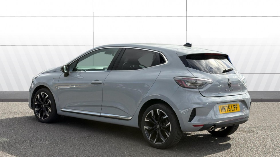 Renault Clio 1.0 TCe 90 Techno 5dr Petrol Hatchback - Image 2