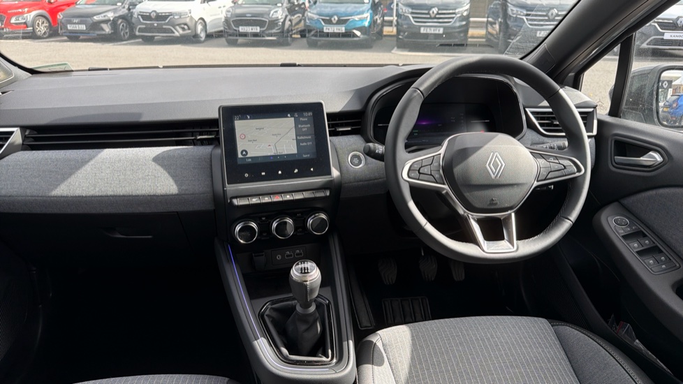 Renault Clio 1.0 TCe 90 Techno 5dr Petrol Hatchback - Image 10