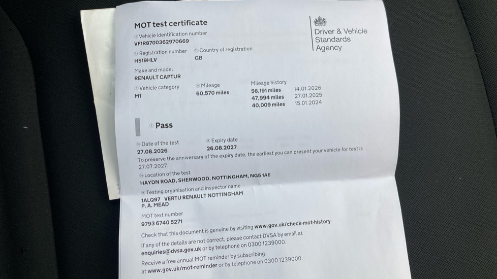 Renault Captur 1.5 dCi 90 Iconic 5dr Diesel Hatchback - Image 23