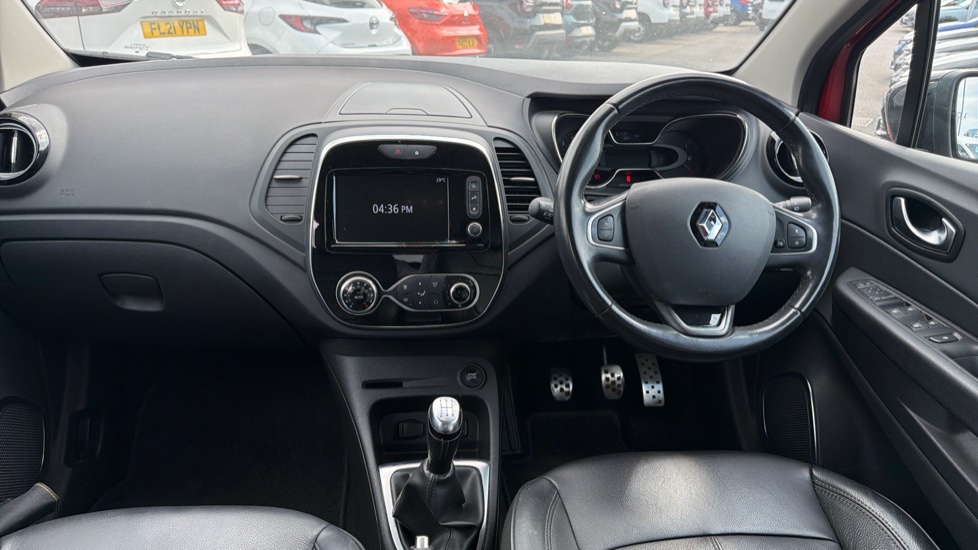Renault Captur 1.5 dCi 90 GT Line 5dr Diesel Hatchback - Image 10