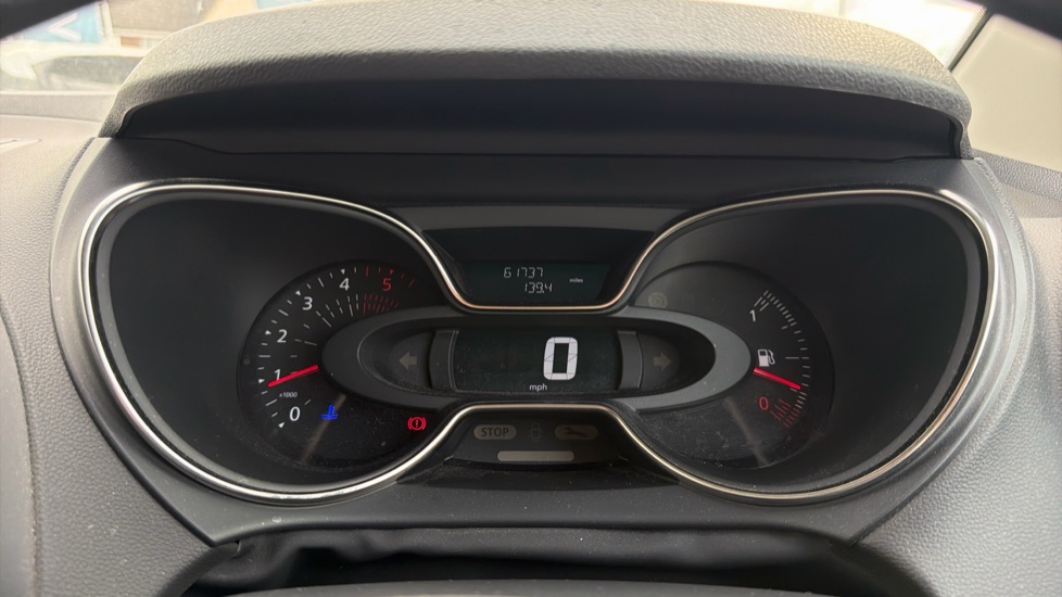 Renault Captur 1.5 dCi 90 GT Line 5dr Diesel Hatchback - Image 18