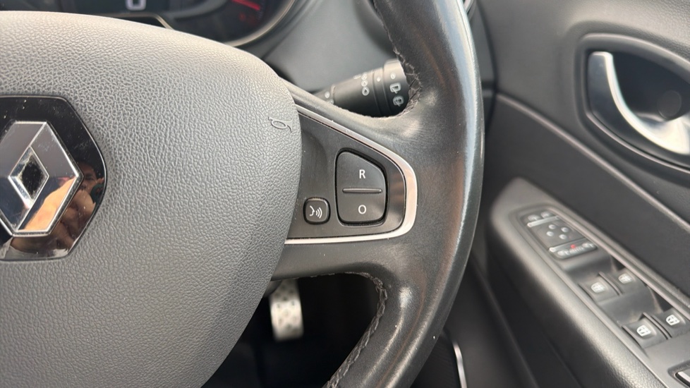 Renault Captur 1.5 dCi 90 GT Line 5dr Diesel Hatchback - Image 23