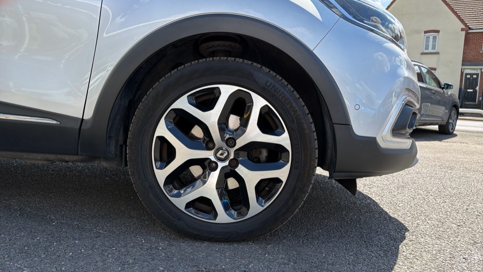 Renault Captur 1.5 dCi 90 GT Line 5dr Diesel Hatchback - Image 7