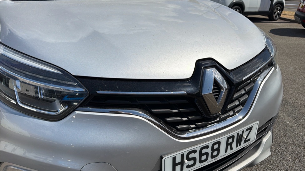Renault Captur 1.5 dCi 90 GT Line 5dr Diesel Hatchback - Image 8