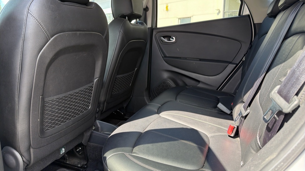 Renault Captur 1.5 dCi 90 GT Line 5dr Diesel Hatchback - Image 16