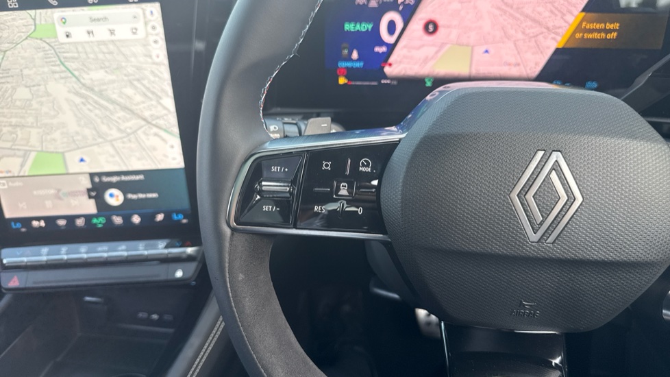 Renault Rafale E-Tech FHEV Iconic Esprit Alpine 5dr Auto 4C Hybrid Estate - Image 31