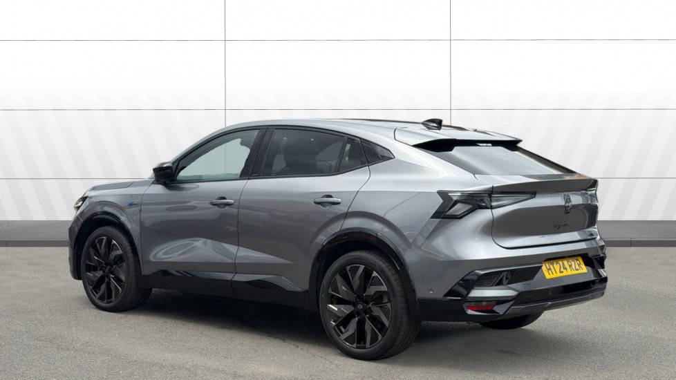 Renault Rafale E-Tech FHEV Iconic Esprit Alpine 5dr Auto 4C Hybrid Estate - Image 2