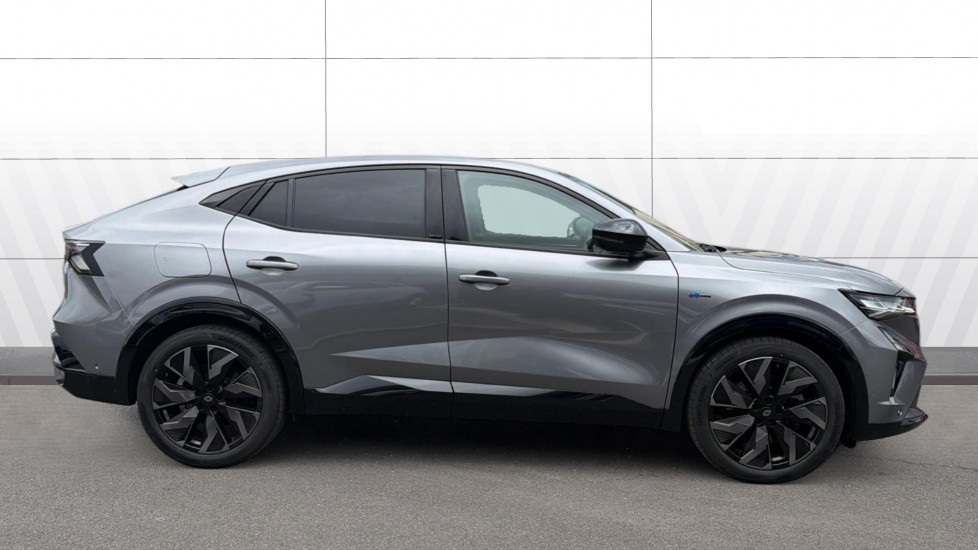 Renault Rafale E-Tech FHEV Iconic Esprit Alpine 5dr Auto 4C Hybrid Estate - Image 5