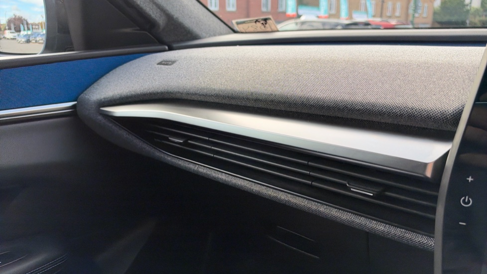 Renault Scenic E-Tech 160kW Techno Esprit Alpine 87kWh Long Range 5dr AT Electric Estate - Image 32