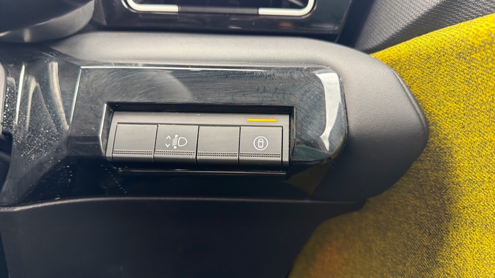 Renault 5 110kW Iconic Five Comfort Range 52kWh 5dr Auto Electric Hatchback - Image 22