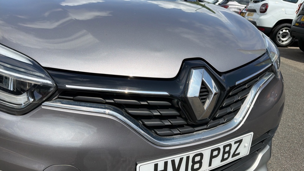 Renault Captur 0.9 TCE 90 Dynamique S Nav 5dr Petrol Hatchback - Image 8
