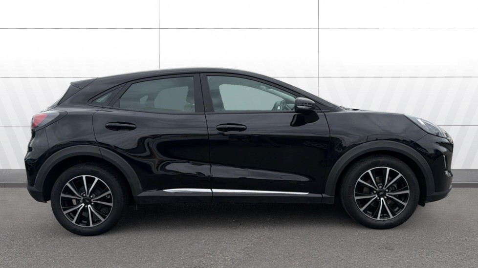 Ford Puma 1.0 EcoBoost Hybrid mHEV 155 Titanium 5dr Petrol Hatchback - Image 5