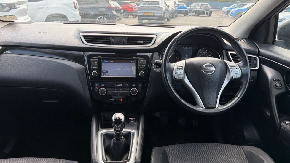 Nissan Qashqai 1.5 dCi N-Tec 5dr Diesel Hatchback - Image 10
