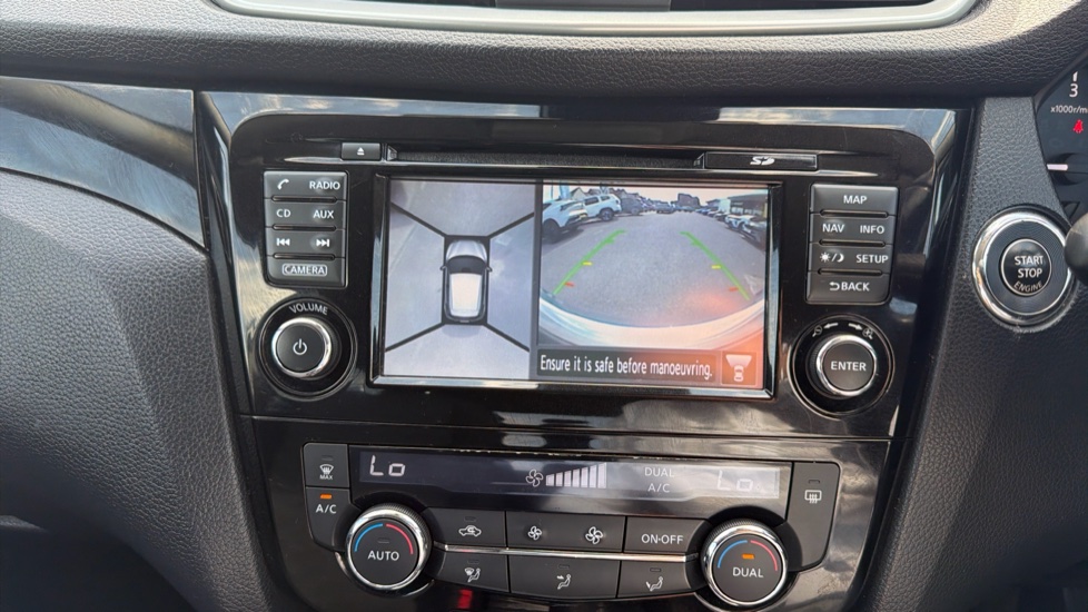 Nissan Qashqai 1.5 dCi N-Tec 5dr Diesel Hatchback - Image 12