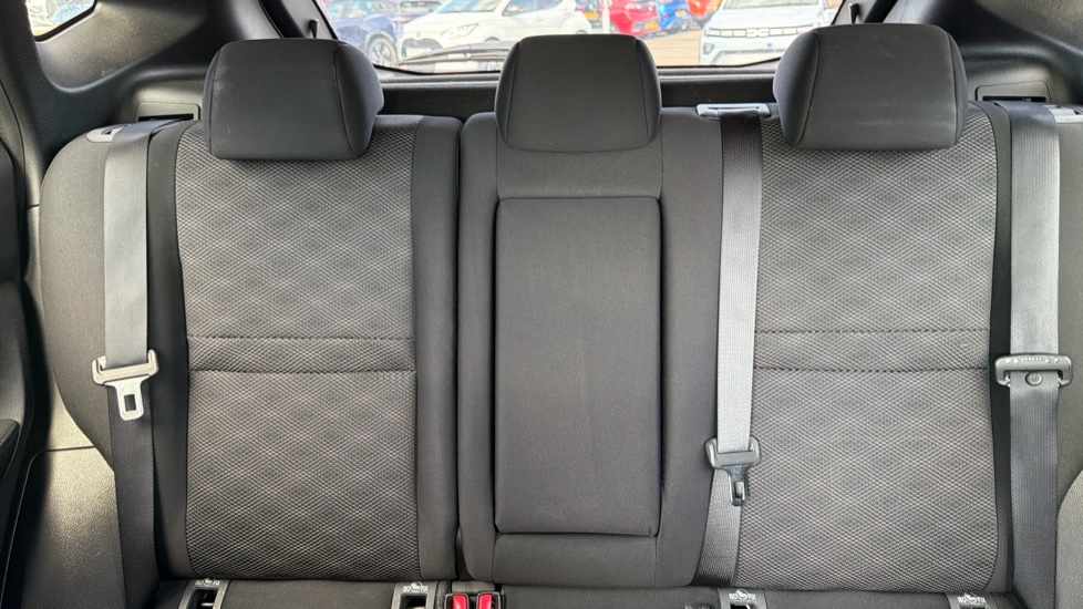 Nissan Qashqai 1.5 dCi N-Tec 5dr Diesel Hatchback - Image 15